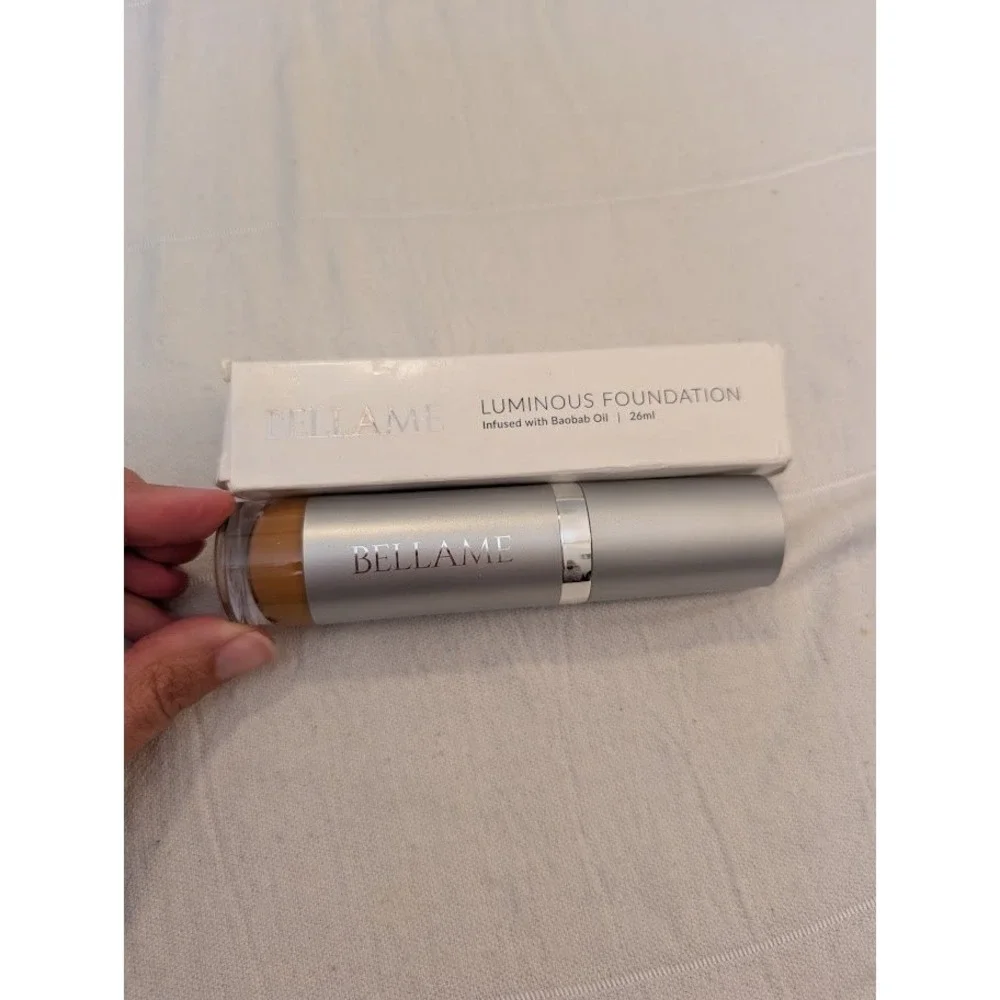 BELLAME Luminous Foundation 16 Deep Deep Tan with Golden Undertones 26ml